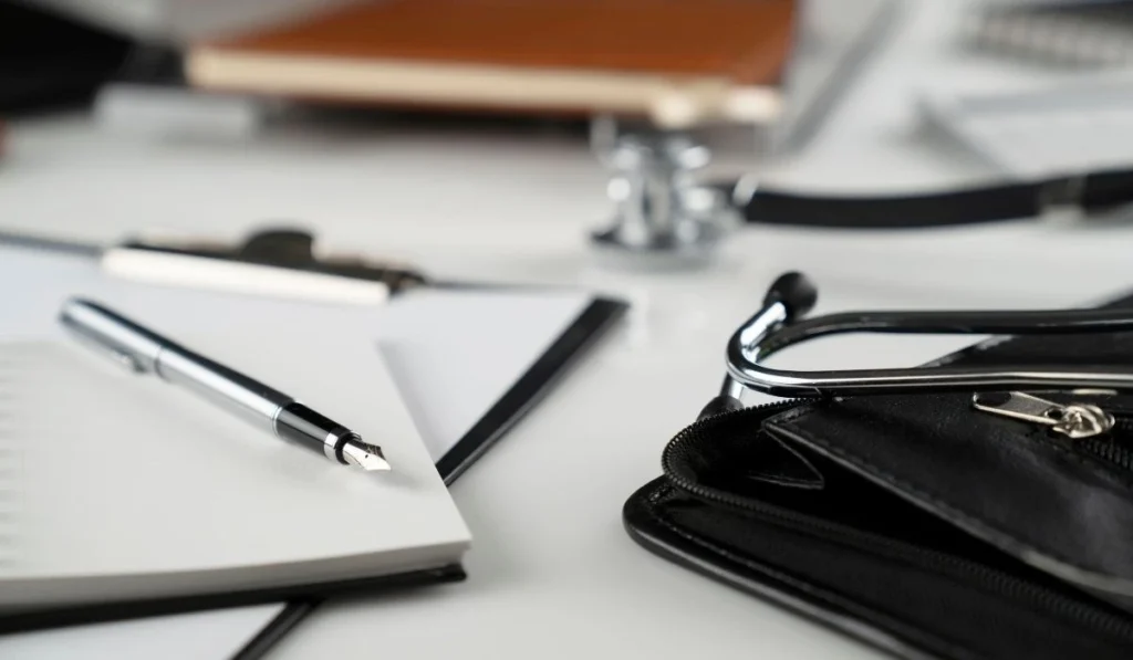 Right Medical Malpractice Lawyer