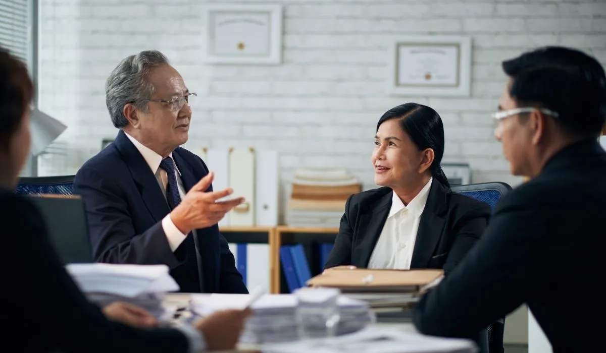 Consider Hiring Medical Malpractice Lawyer